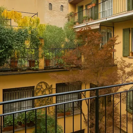 Loft Center Daire Bergamo